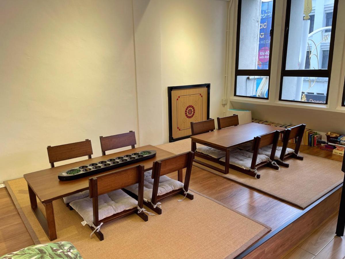 Capsule hotel Leisure 2*