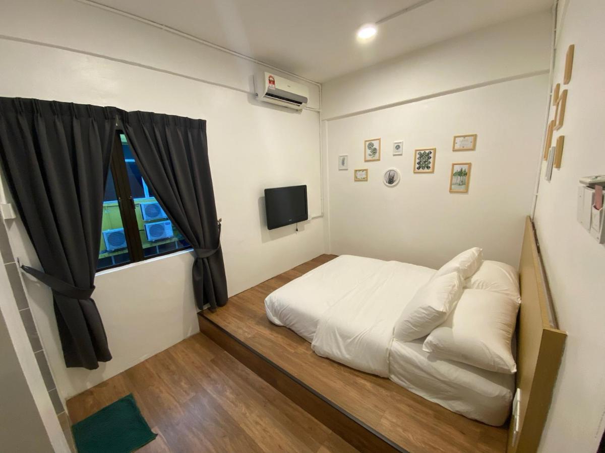Leisure Hotel kapsul
