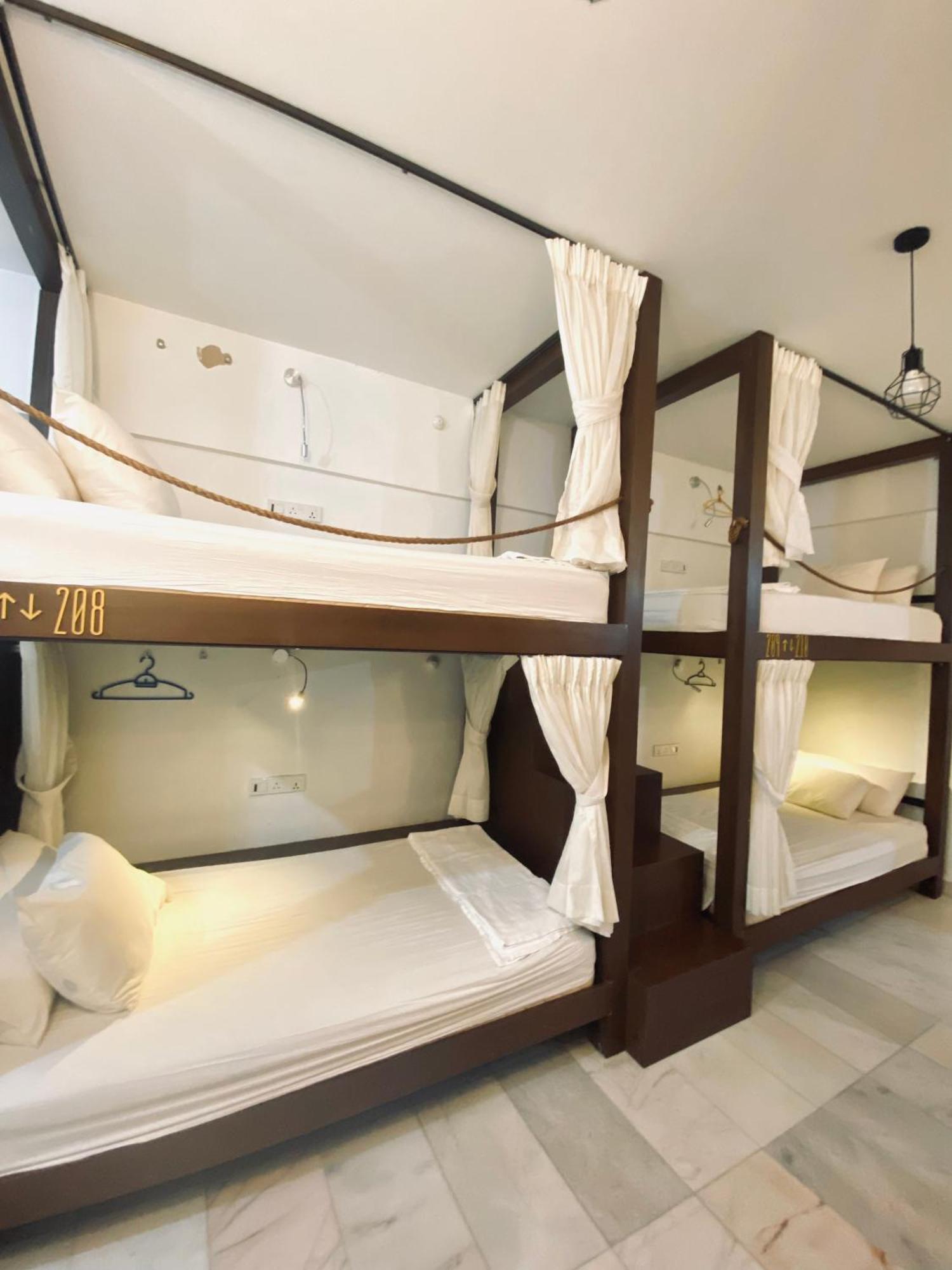 Capsule hotel Leisure Kuala Terengganu