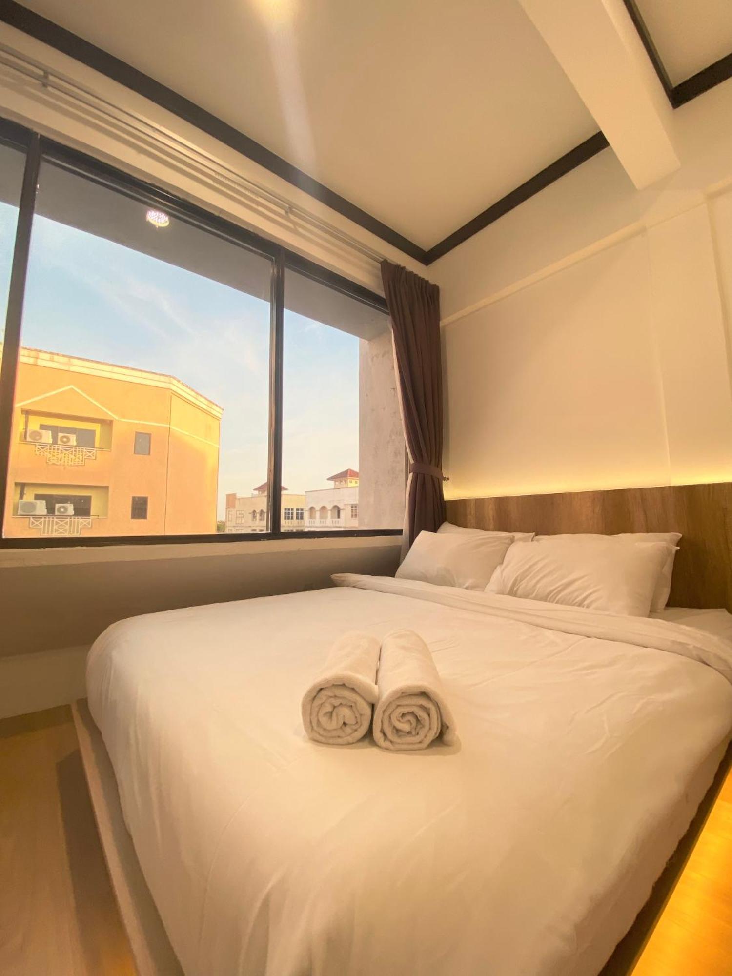 Leisure Capsule hotel Kuala Terengganu